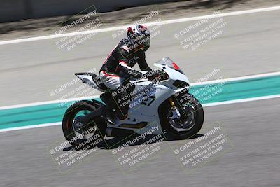 media/Jun-24-2022-TrackDaz (Fri) [[aa6850b51f]]/Group B/1245pm (Front Straight)/